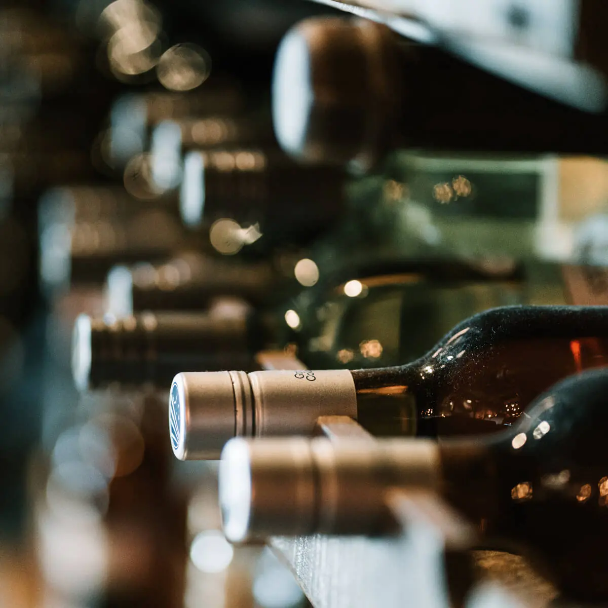 Ecommerce di vini? Scopri le soluzioni per spedire le bottiglie a basso costo